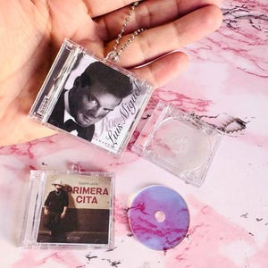 Custom Mini CD NFC Keychain / Mini cd llavero NFC personalizado