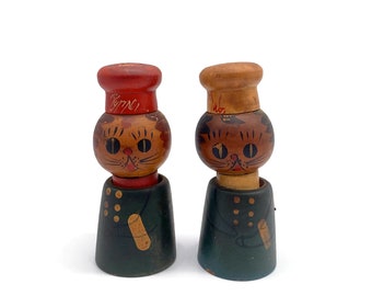 Vintage Hand Painted Wooden People Salt and Pepper Shakers - Vintage Kitchen Decor - Farmhouse Kitchen Decor - Country