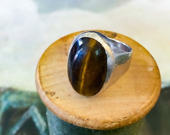 Sterling Silver Natural Tiger's Eye Cabochon Ring - Mexico Sterling Silver