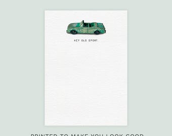 Hey Alter Sport Notizblock | 5x7 Spielzeugauto Design | 100 Seiten Vintage-inspirierter Luxe List Pad | Schreibtisch Schreibwaren Geschenk