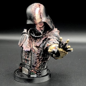 Star Wars - Darth Vader Battle Damaged Bust