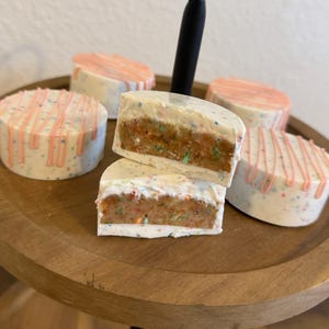 Customized Cake Bites