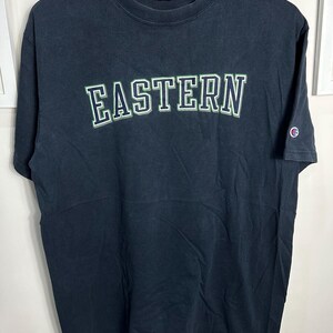 Vintage 00s Eastern Champion Shirt size L