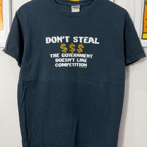 Vintage 00s Funny Quote Shirt size M