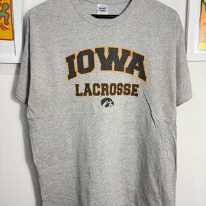Vintage 00s Iowa Hawkeyes Shirt size L
