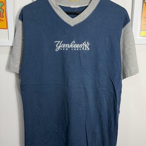 Vintage 00s New York Yankees Shirt size M-L