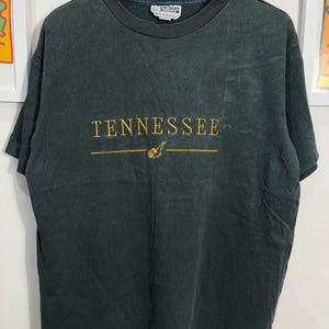 Vintage 90s Tennessee Shirt size XL