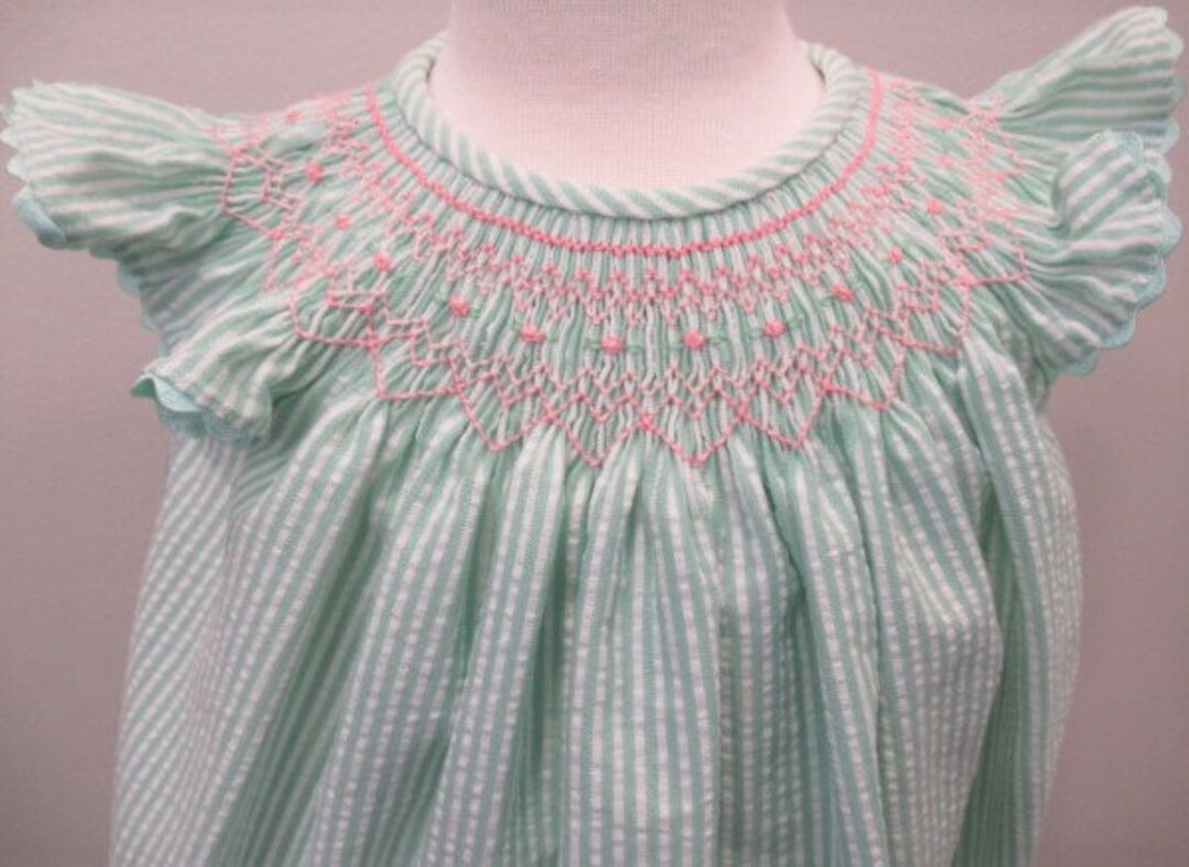 Juliette's Classics Print Smocked Bishop L/S Bubble main image 0