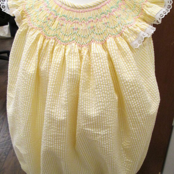 Baby Girl Sally White/Pink Hand
Smocked Pima Bishop Bubble main image 0