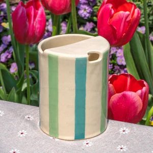Green Striped Travel Mug, To Go Ceramic Tumbler, Handmade Pottery Mug, Hand-painted Sip Mug, Coffee Cup Unique Mother&#39;s Day Gift for Her