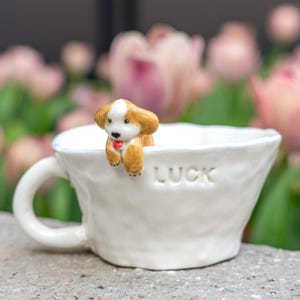Custom Pet Mug, Handmade Ceramic Mug, Peekaboo Pet Mug, Memorial Gift for Pet Lovers, Personalized Dog/Cat Mug, Coffee Cup with Pet Figurine
