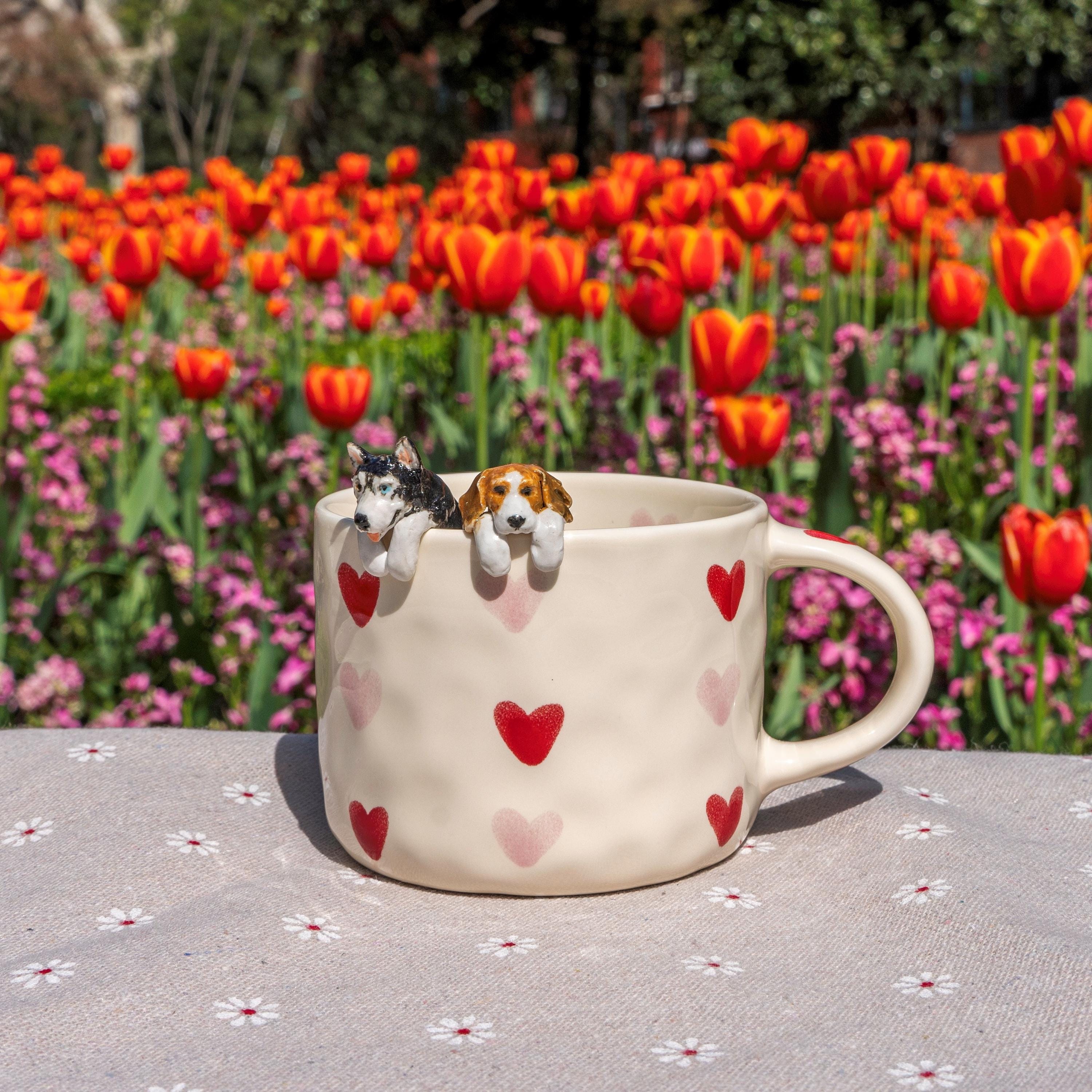Custom Pet Mug with 3D Dog/Cat Figure Handmade Ceramic Mug Peekaboo Pet Mug Memorial Gift for Pet Lovers Personalized Heart Coffee Cup 300ml