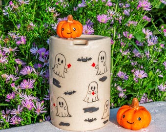 Halloween Travel Mug, Handmade Pottery Mug, To Go Ceramic Tumbler, Hand-painted Sip Mug, Cute Ghost Coffee Cup Sip Mug Gift for Her