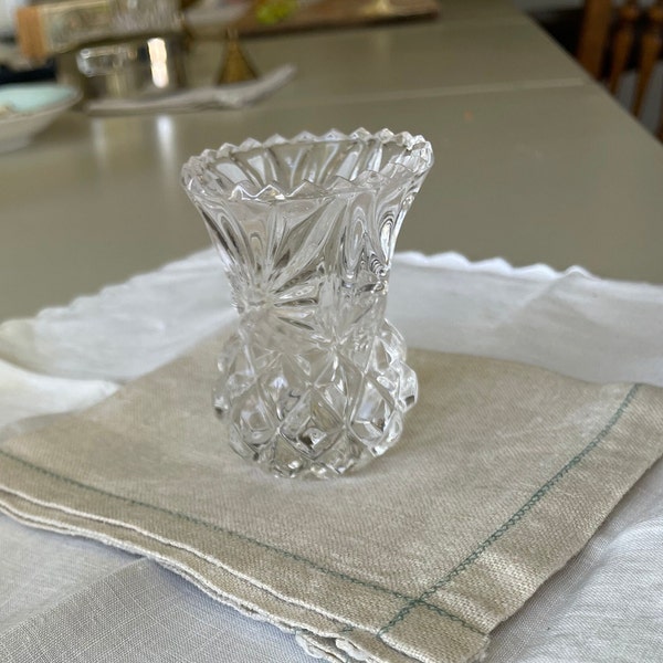 Vase bouton de cristal