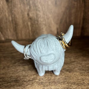 Highland Cow Ring Holder: Custom 3D Printed Farmhouse Jewelry Organizer