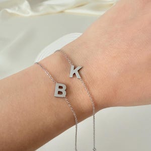 Armband | minimalistisch | Buchstabe | Edelstahl | Geschenk