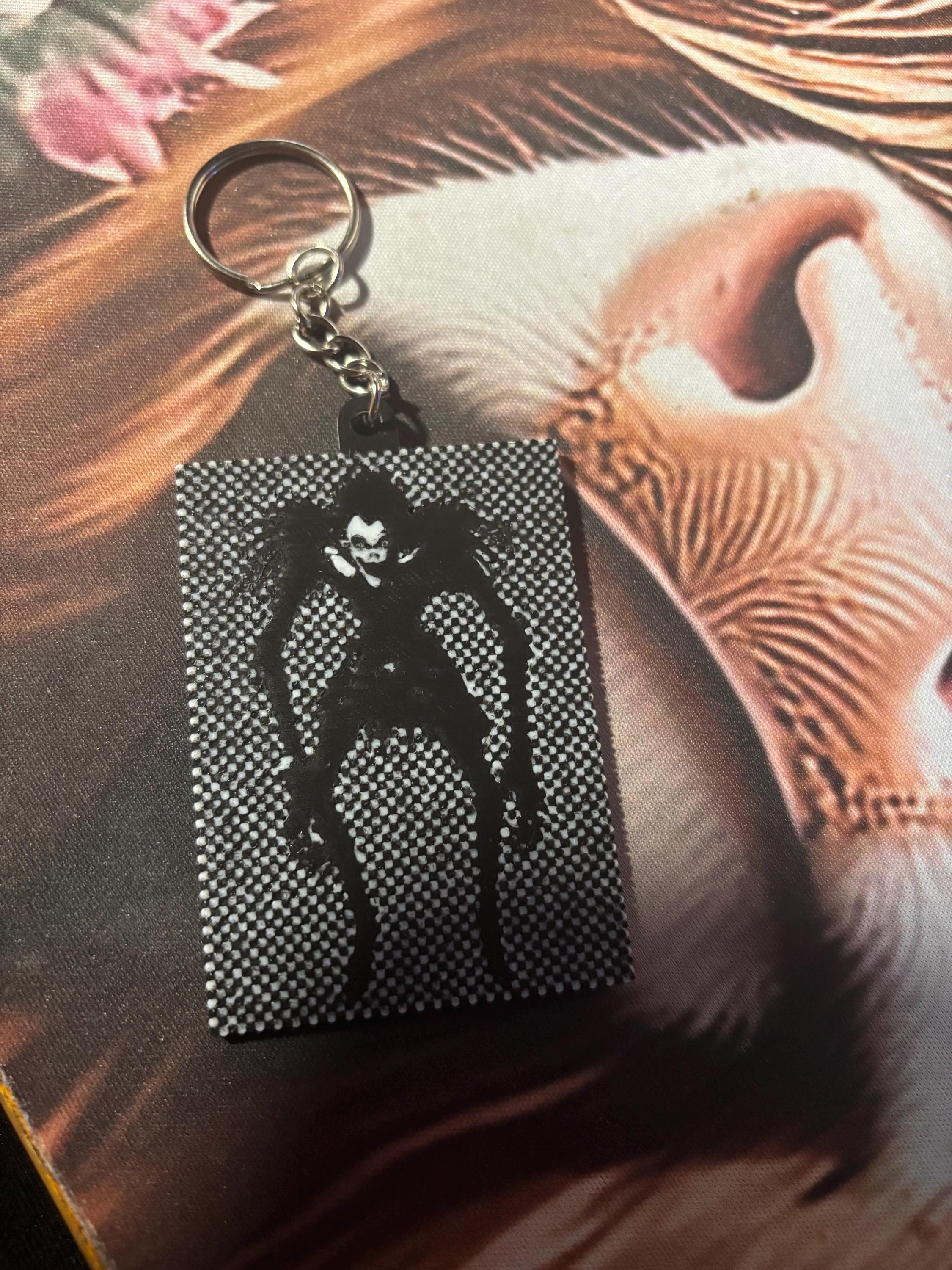 Ryuk Keychain - Etsy