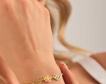 Angel Wings Flower Bracelet, Minimal Gold Bracelet, Symbolic Jewelry, Gift for Mom, Meaningful Everyday Bracelet