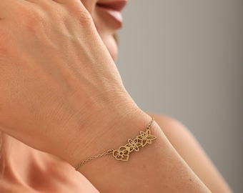 Birth Flower Bracelet, Personalized Birth Month Flower Jewelry, Minimal Gold Floral Bracelet, Custom Flower Bracelet for Her,  Family Gift