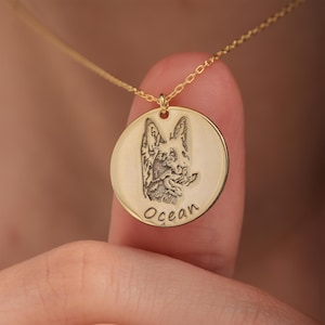 Pet Name Necklace – Personalized Dog or Cat Name Jewelry – Custom Pet Memorial Necklace – Gift for Pet Lovers, Dog Mom, Cat Owner ,