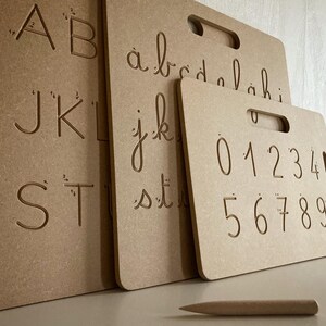 Mazafran Montessori portátil cursiva pequeña tableta de escritura