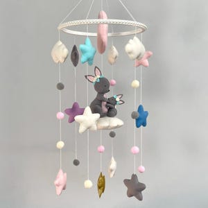 Bunny baby mobile girl Bunny nursery decor Bunny crib mobile girl Felt baby mobile New baby girl gift Baby shower gift Expecting mom gift