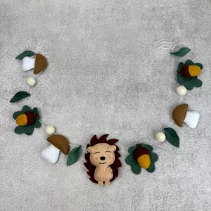 Woodland felt garland Woodland nursery decor acorns Neutral forest garland Mushrooms garland Woodland wall nursery decoration