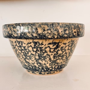 Vintage Blue Spongeware Mixing Bowl: 8-inch Ransbottom Pottery