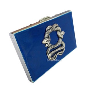 Serpent Wallet con organizador de tarjetas y bloqueador RFID en pintura a mano azul cobalto Esmalte gótico Motivo de serpiente personalizado y opciones de color