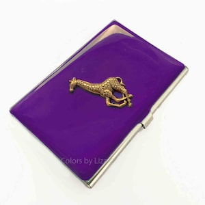 Estojo para cartão de visita girafa embutido em esmalte roxo pintado à mão Art Déco Safari com cores personalizadas e opções personalizadas disponíveis