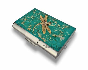 Tarjetero Dragonfly: Esmalte de cuarzo verde azulado con incrustaciones de oro antiguo, personalizado