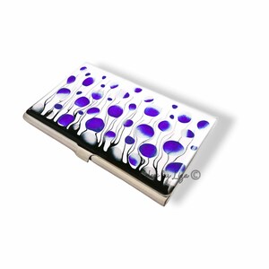 Blumen Visitenkartenetui in handbemalter lila und weißer Emaille Floral Metall Brieftasche Personalisierte und benutzerdefinierte Farboptionen