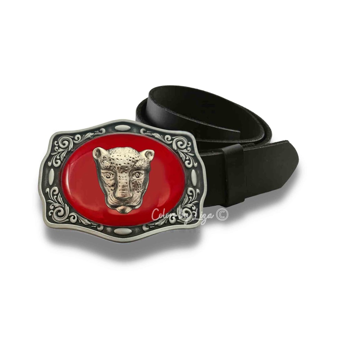 Fibbia per cintura con giaguaro dipinta a mano: design safari in