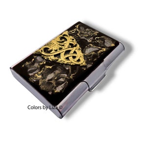 Estuche para tarjetas de visita Art Nouveau con incrustaciones de esmalte de cuarzo negro pintado a mano, motivo barroco con opciones de color y personalización