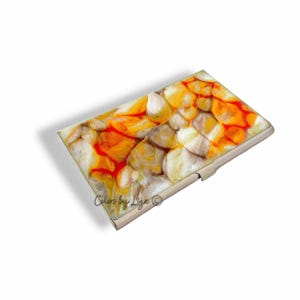 Von Orange und Taupe Quarz inspiriertes Visitenkartenetui aus handbemalter glänzender Emaille mit personalisierten und benutzerdefinierten Farboptionen