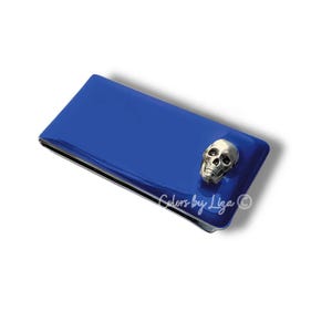 Clip para billetes con forma de calavera antigua dorada con incrustaciones de esmalte verde azulado pintado a mano, estilo gótico, con opciones de colores personalizados y variados disponibles