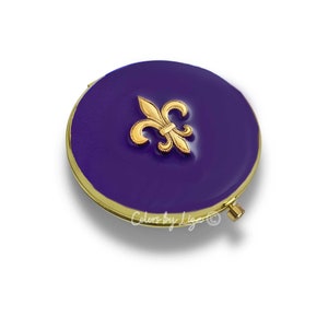Antique Gold Fleur De Lis Compact Mirror inlaid in Hand Painted Purple Enamel Art Deco Design with Personalized and Color Options image 1