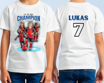 Personalisiertes Fussball Bild mit Foto – Fussball Geschenk Trikot Geburtstagsshirt – Fussballbilder für Jungen – Geschenk Schulkind Junge