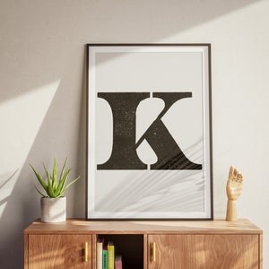 Impresión artística en póster con la letra K: decoración estética minimalista para habitaciones, letras gigantes para imprimir, arte de pared, tipografía vintage de madera, descarga instantánea de arte