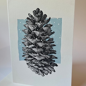 Cartes de Noël pomme de pin, carte de vœux enneigée au pays des merveilles d'hiver, design élégant et simple - impression typographique