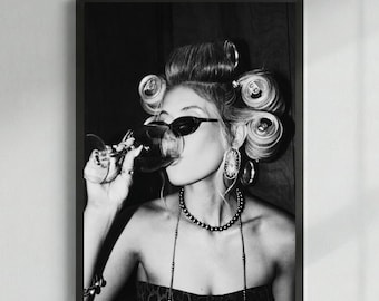 Party Girl Aesthetic Print, Funny Wine Poster, Y2K Dorm Room Decor, Black and White Trendy Wall Art, Edgy Bar Cart Decor Digital Download