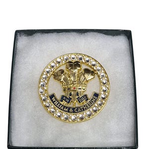 William & Catherine Prince Princess of Wales Brooch