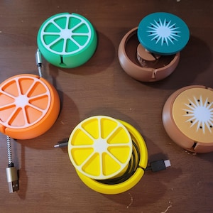 Fruit Portable cable winder