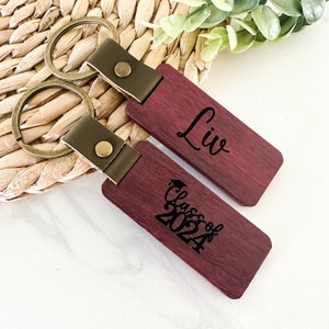 Personalized Graduation 2024 Keychain // Wood Keychain // Class of 2024 Graduation Gift // Engraved Name // High School // College