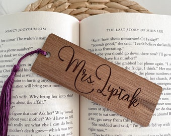 Personalized Teacher Name Bookmark // Cursive Name // Walnut Wood // Teacher Appreciation Gift // End of Year Gift