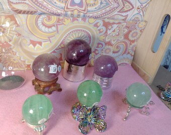 Esfera de cristal de fluorita / Bola de cristal pulida / Decoración de fluorita verde púrpura / Piedra de meditación / Cristal para escritorio de estudio / Decoración energética para el hogar