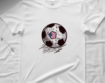 Camiseta con balón de fútbol y bandera estadounidense, camiseta para amantes del fútbol, camiseta de fútbol con la bandera de EE. UU. para 2026