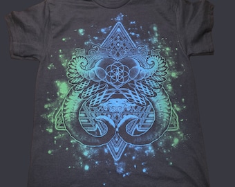 T-Shirt - Heart Fractal (on Black) - SIZE S