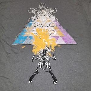 T-Shirt - Mind Blown (on Charcoal)