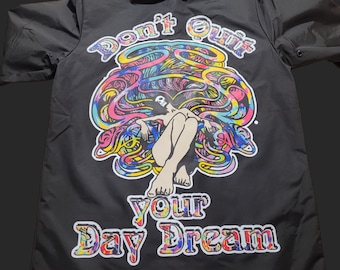 Water-Resistant Hooded Windbreaker - Don't Quit Your Daydream - Size S (Men)